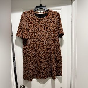 Loveriche, size L, tshirt dress, Cheetah
